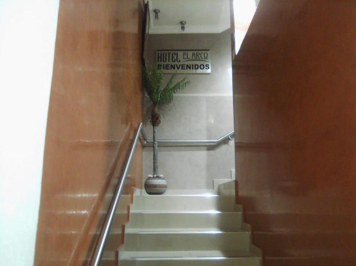 Zitácuaro Hotel El Arco מראה חיצוני תמונה