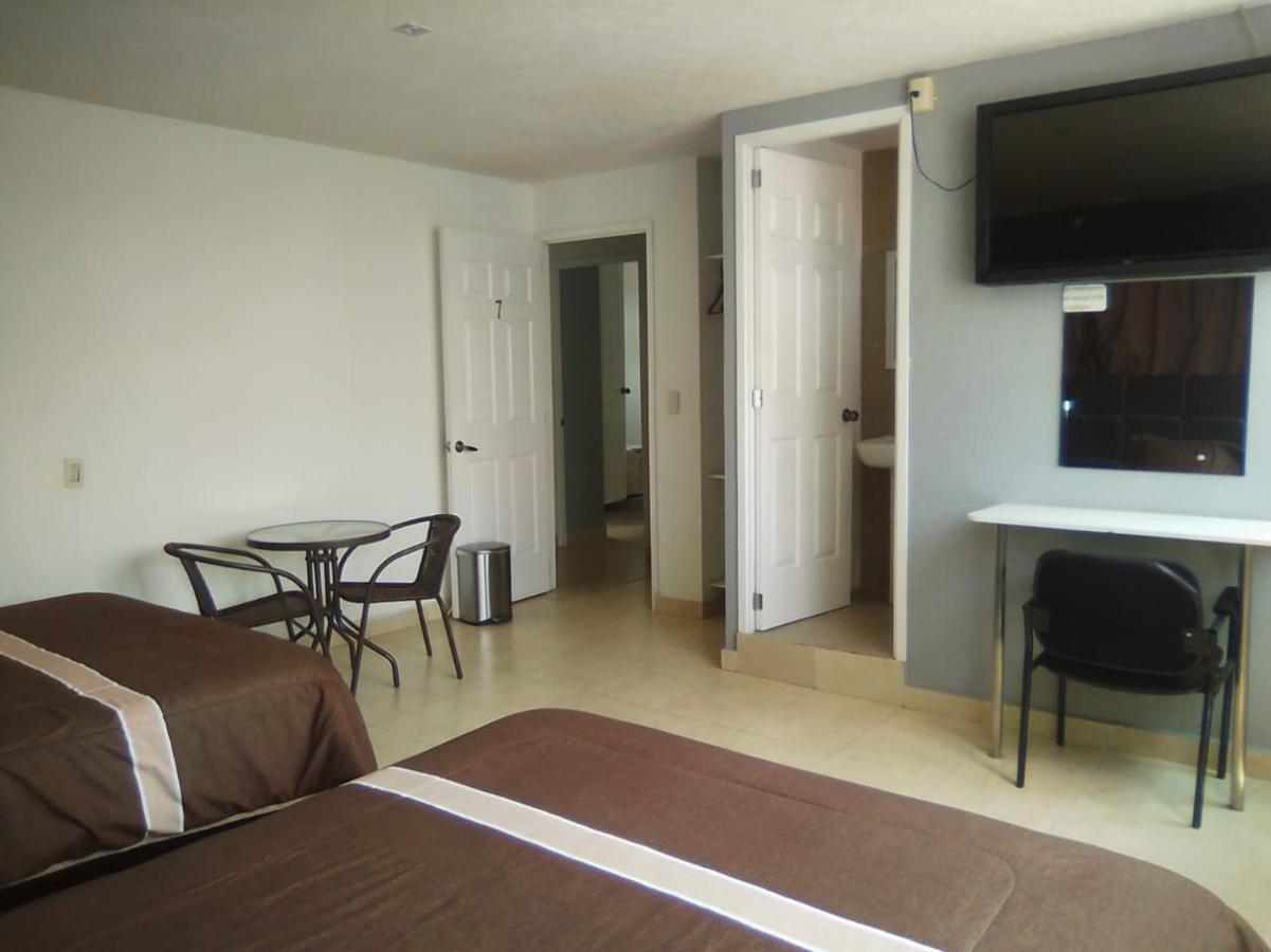 Zitácuaro Hotel El Arco מראה חיצוני תמונה
